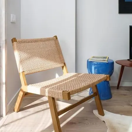 Central With Balcony Apartamento *