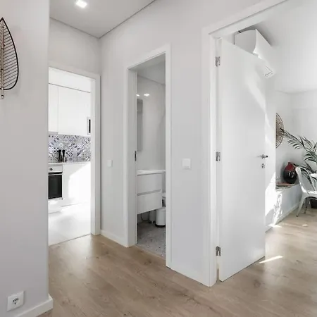 Central With Balcony *