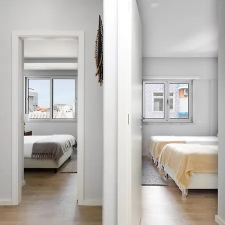 Central With Balcony *