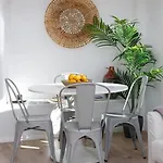 Апартаменты Central With Balcony Лиссабон