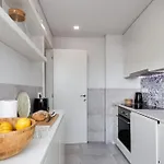 Central With Balcony Апартаменты *
